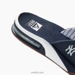Yankees 2286N117 Fanning X Mlb Reef Women - Image 7
