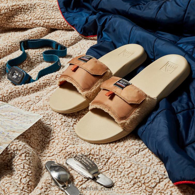 Tan 2286N478 Jacket Stash Reef Men