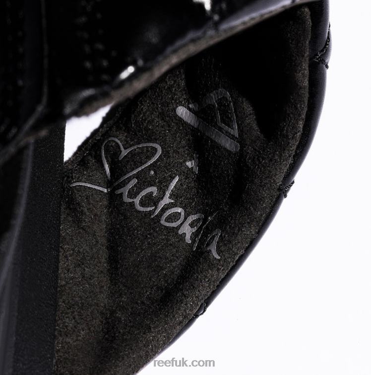 Victoria 2286N152 Victoria Vergara Lofty Lux X Reef Women